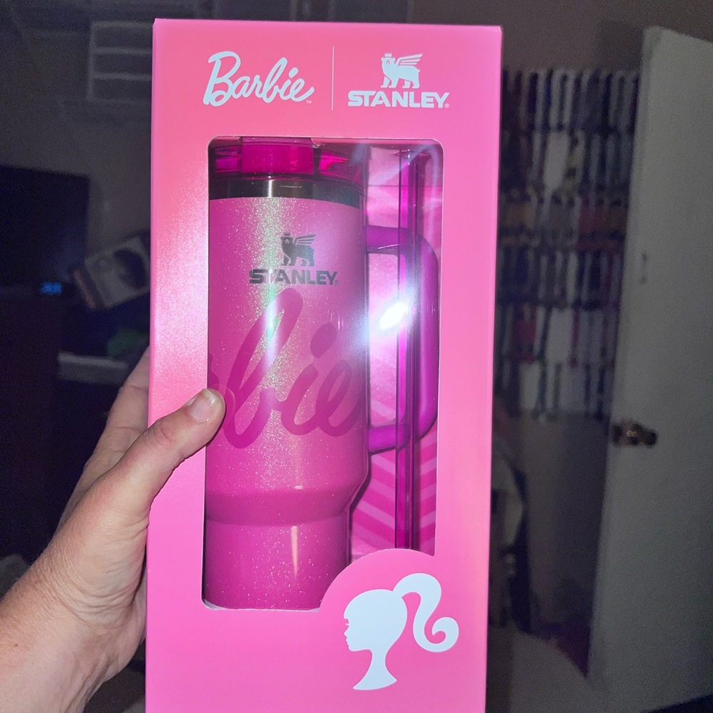 Stanley Barbie 40oz Quencher